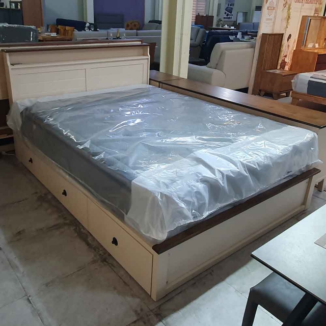 북유럽 디자인 투톤 원목 조명 서랍수납 침대 로맨스